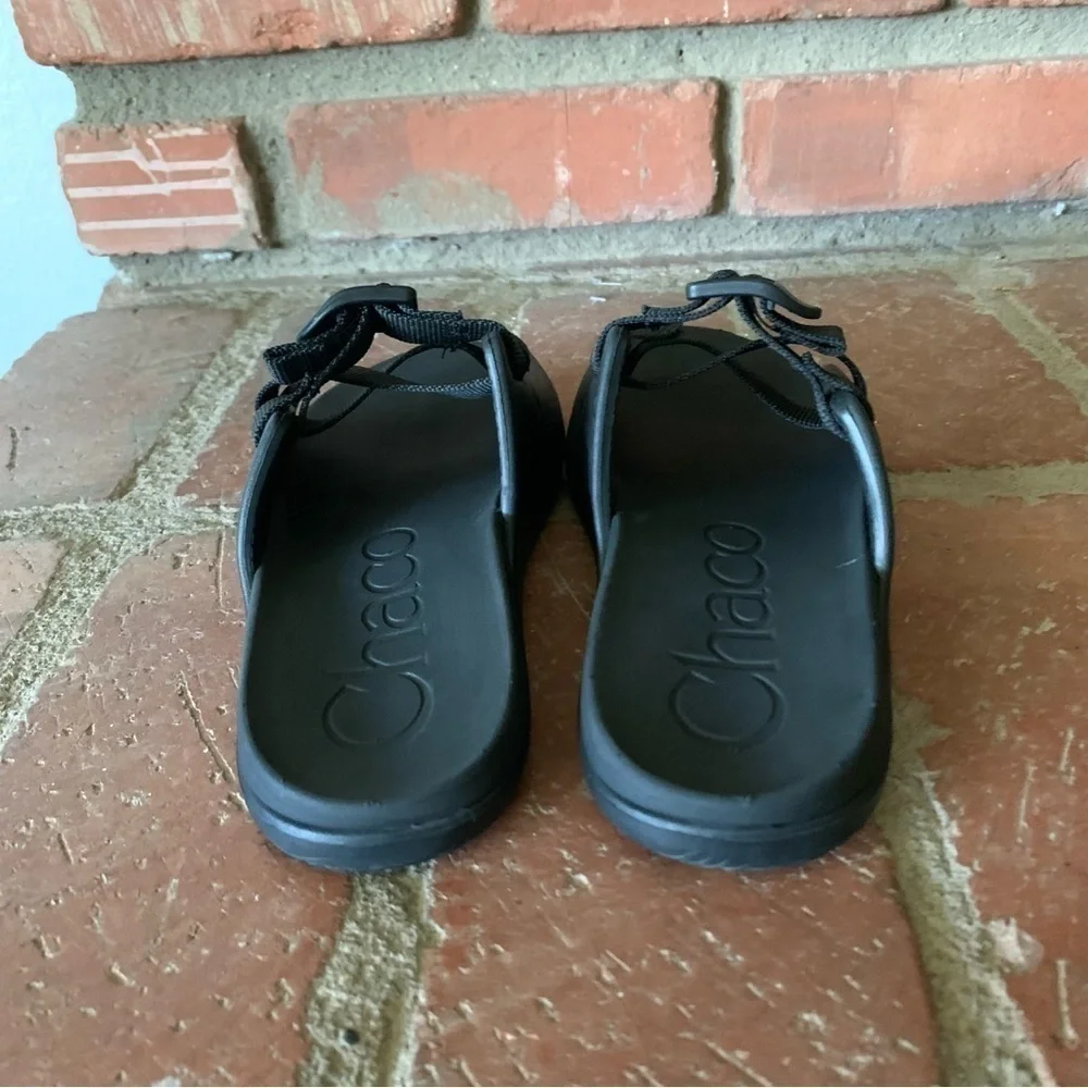 Chaco Kids Chillos Sandals in Black Sz 3
